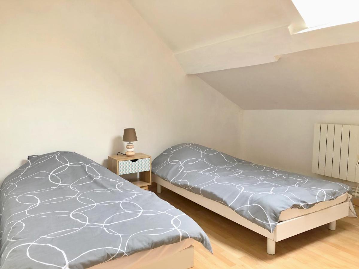 Duplex 2 Chambres 4 Personnes - Bourg De Saclay Εξωτερικό φωτογραφία